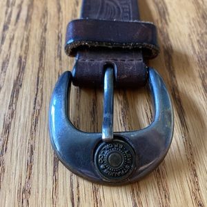 Levi’s VTG Genuine Leather Belt (29.5-33.5”)